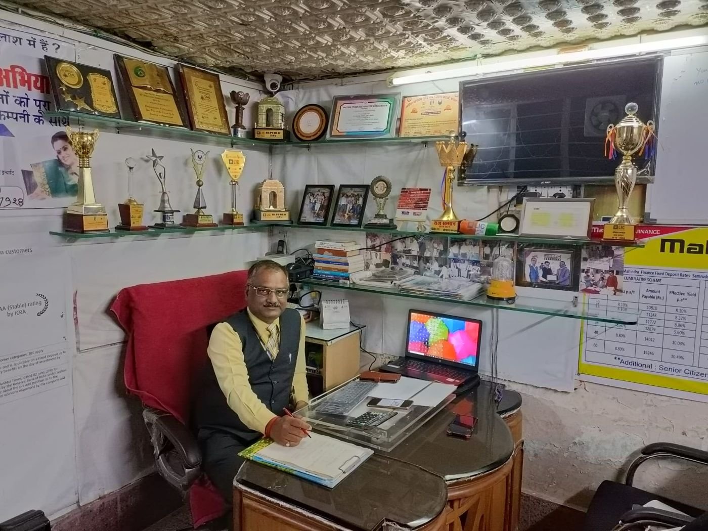 Ashok Gupta at his desk in the RAH Associates office